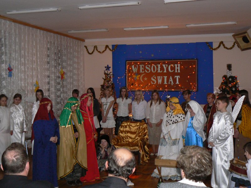 Spotkanie świąteczne w szkole w Narwi